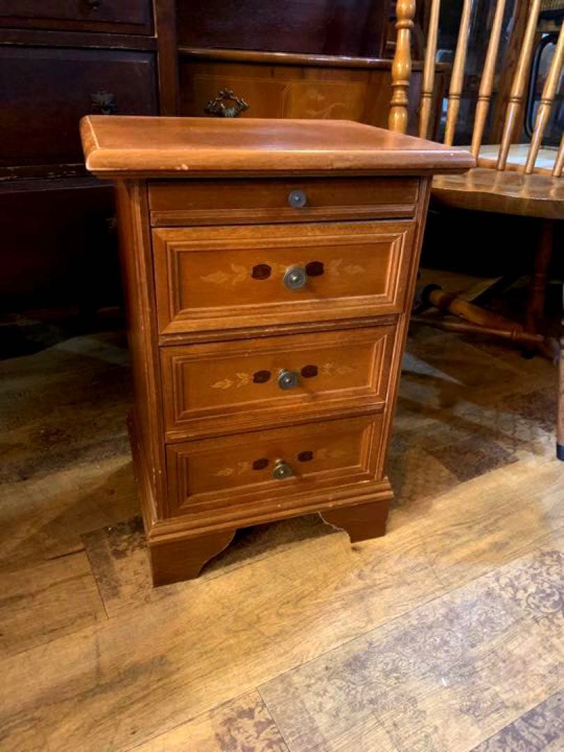 ヴィンテージ　チェスト