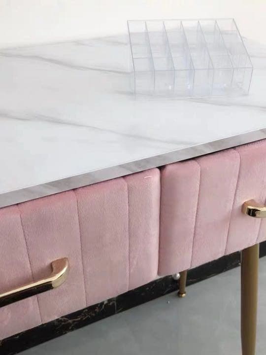 オシャレドレッサー　カラベロア調デスク引き出し3杯LEDミラー　椅子棚4点セット