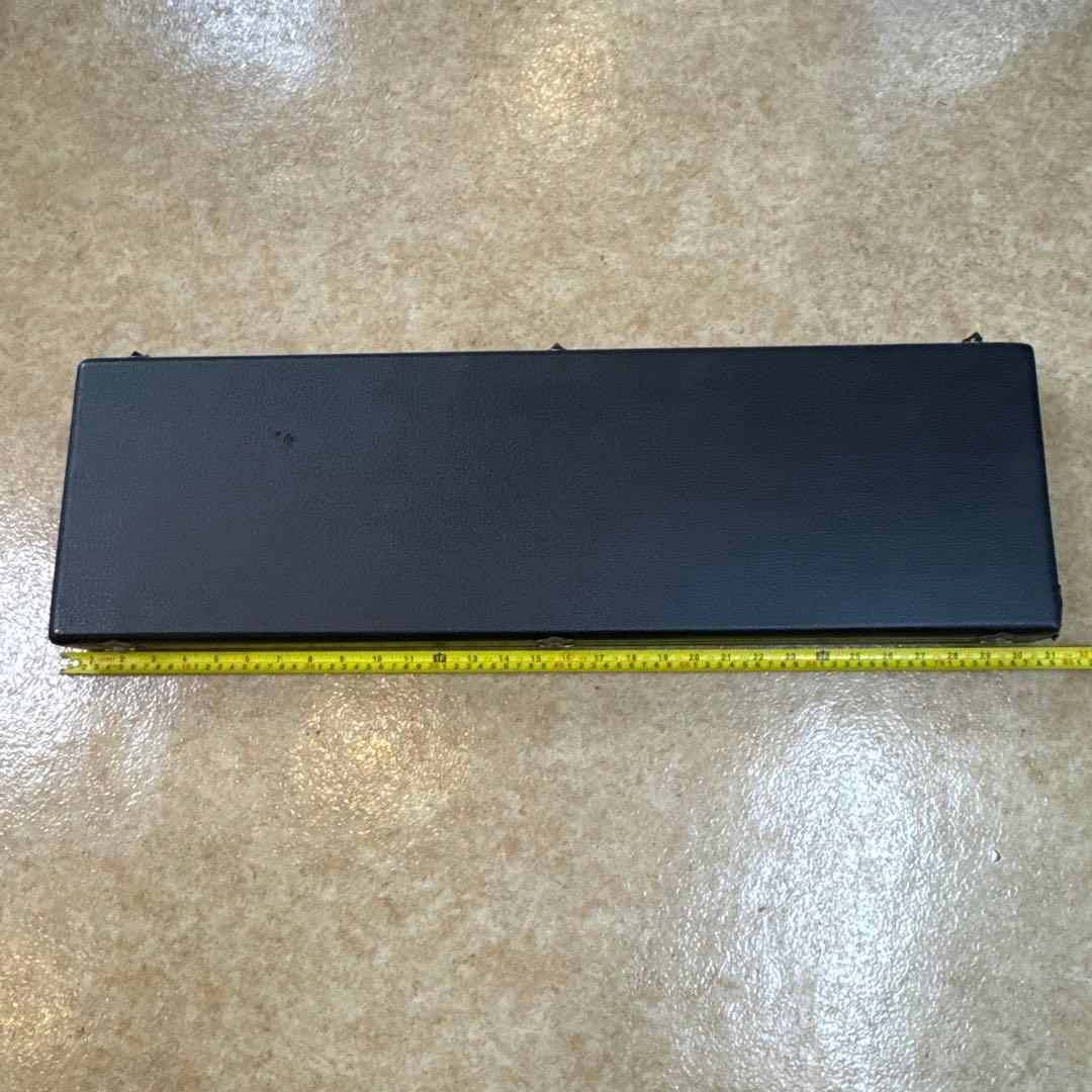 ら*ん様 ビンテージ　バイオリン弓ケース 皮張り黒 仕切りあり12本入り