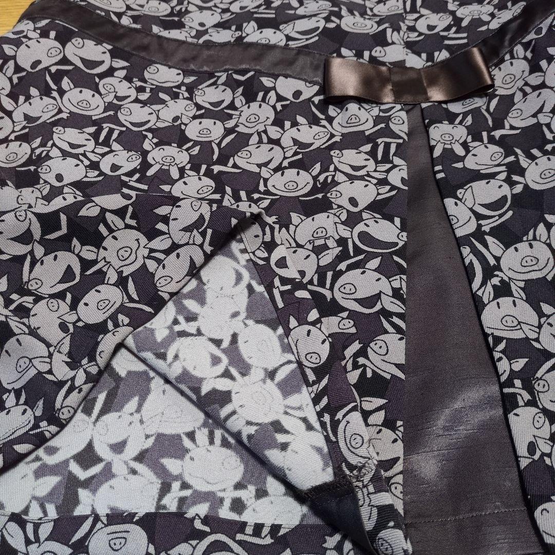 再値下げ！アルベロベロ♥️ぶたさん　いっぱい　リボン付き　ジャンパースカート