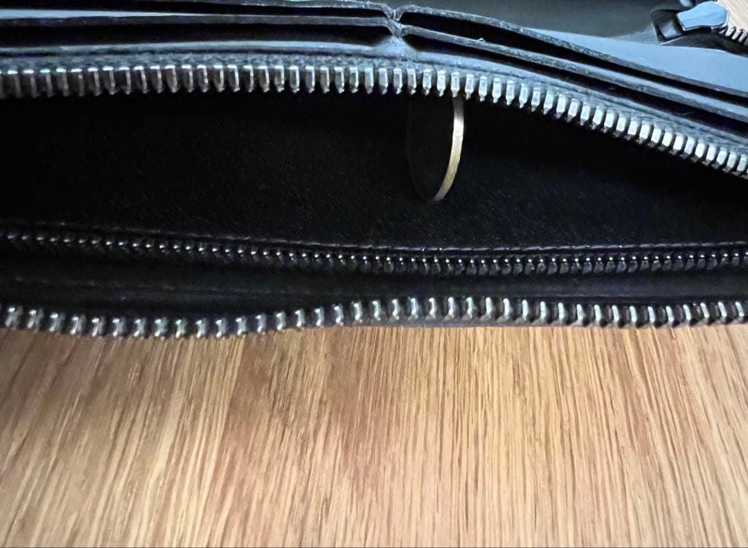 LOUIS VUITTON ブラック　メンズ　長財布