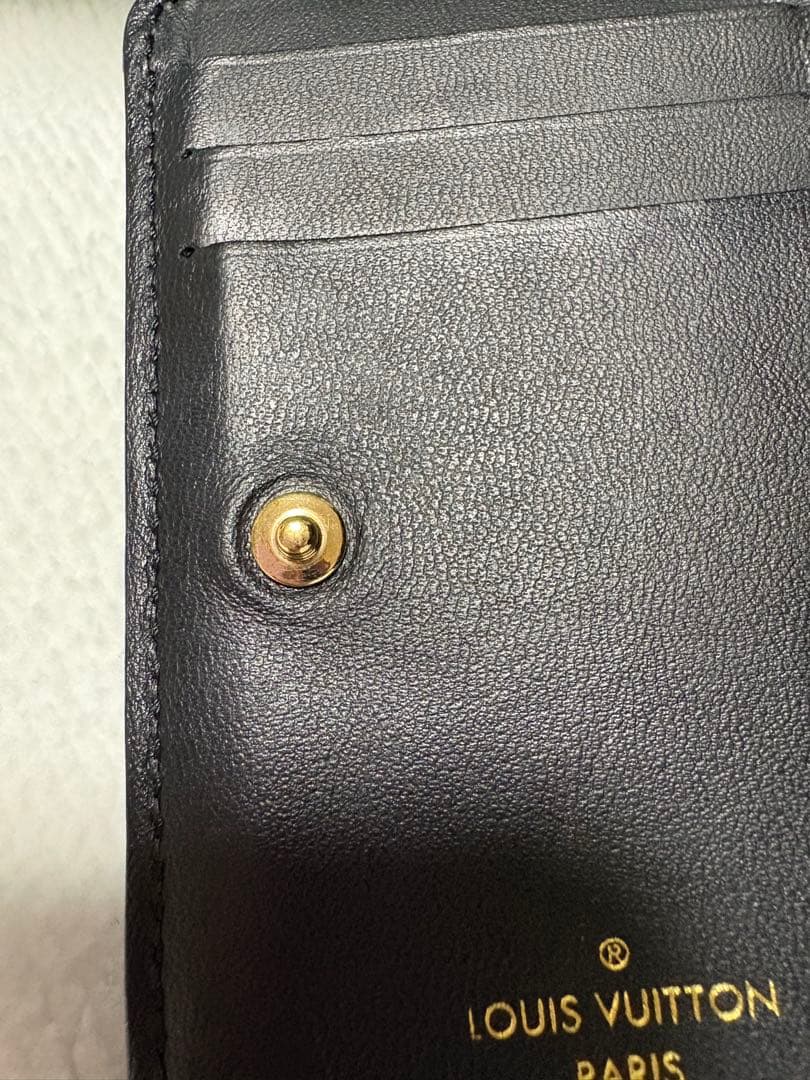 ルイヴィトン　ポルトフォイユ・ルー