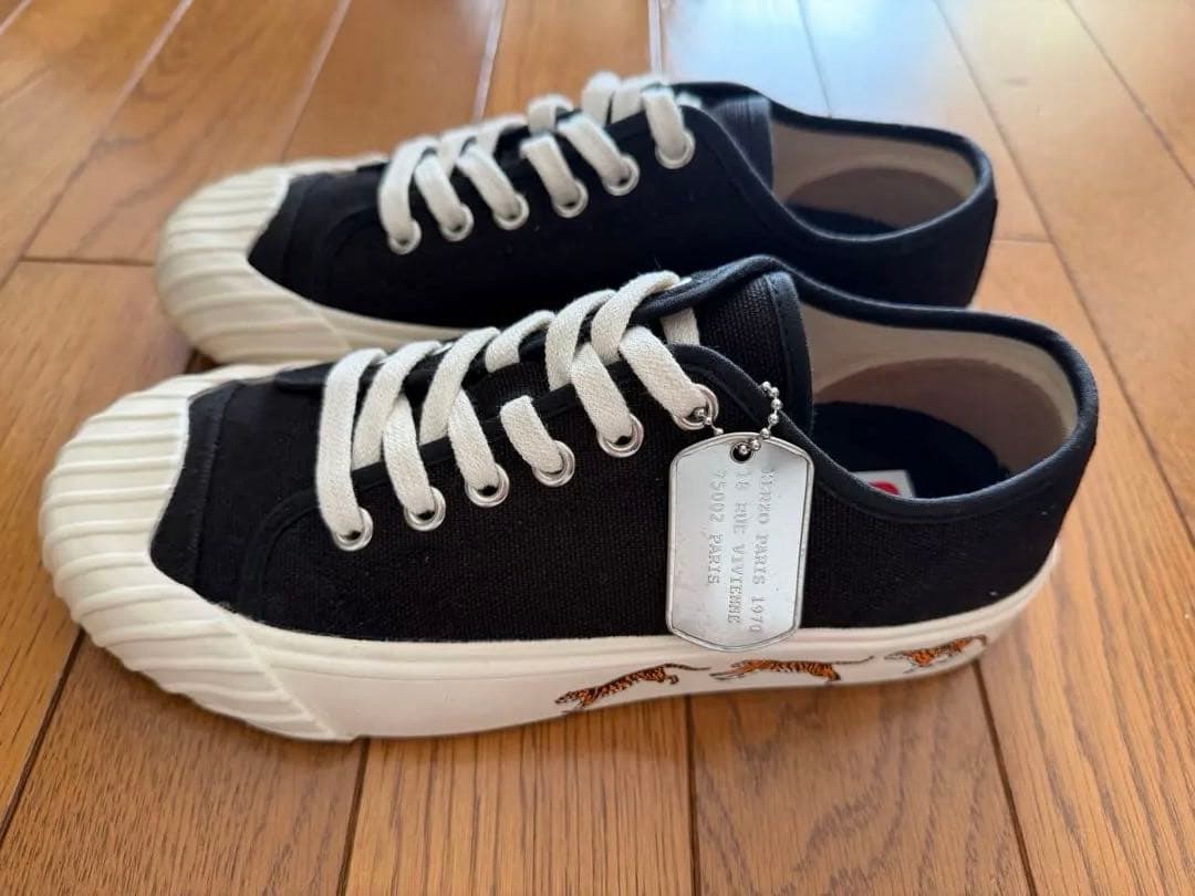 新品未使用！KENZO トラプリント スニーカー 黒/白 サイズ36