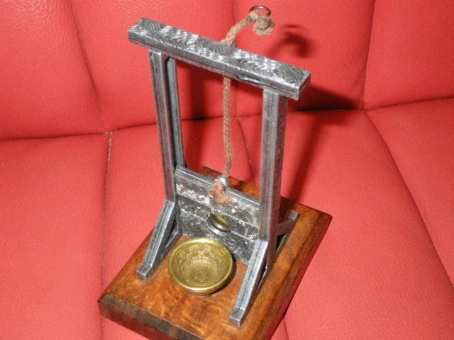 ギロチン★オブジェ★置物★シガーカッター★スーベニア★ビンテージ★悪趣味★