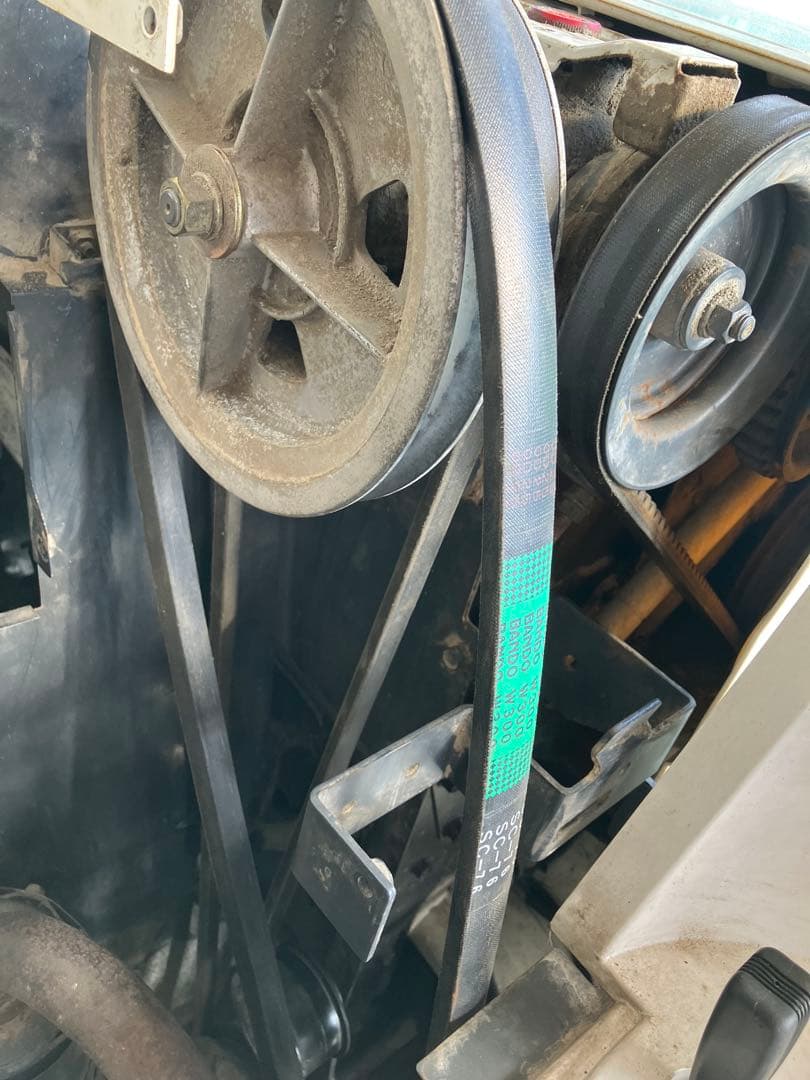 クボタコンバインAR213