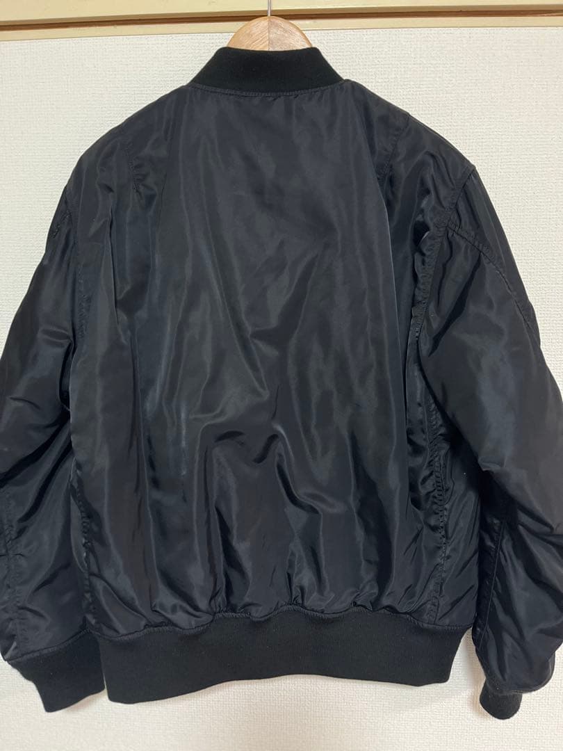 【別注】 ＜AVIREX＞ MA― サイズ M