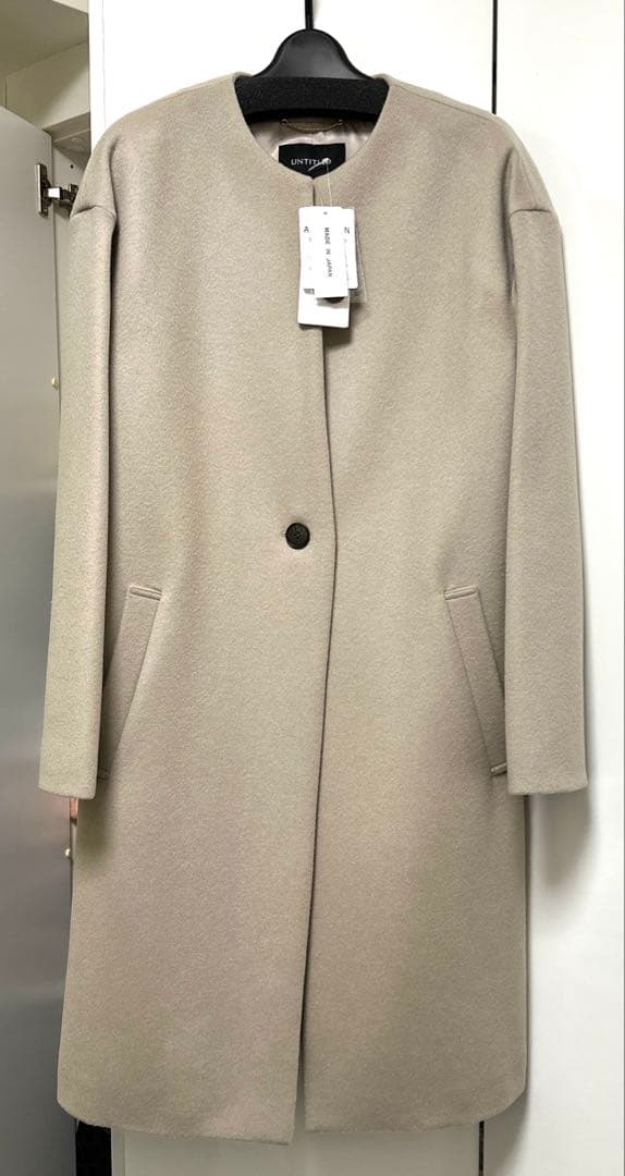 タグ付き　untitled グレージュの羊毛カシミアだけのコート