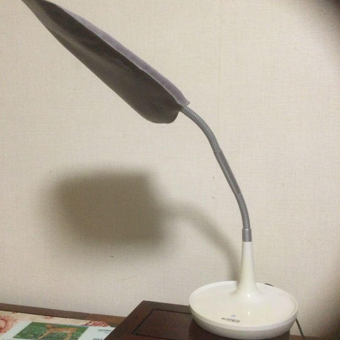 ENFREN、高輝度LEDスタンドルーペ