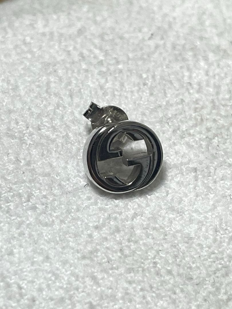GUCCI グッチ ピアス シルバー