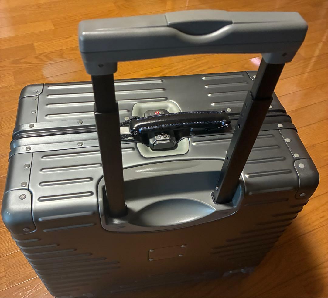 イノベーター スーツケース innovator inv1611 42L