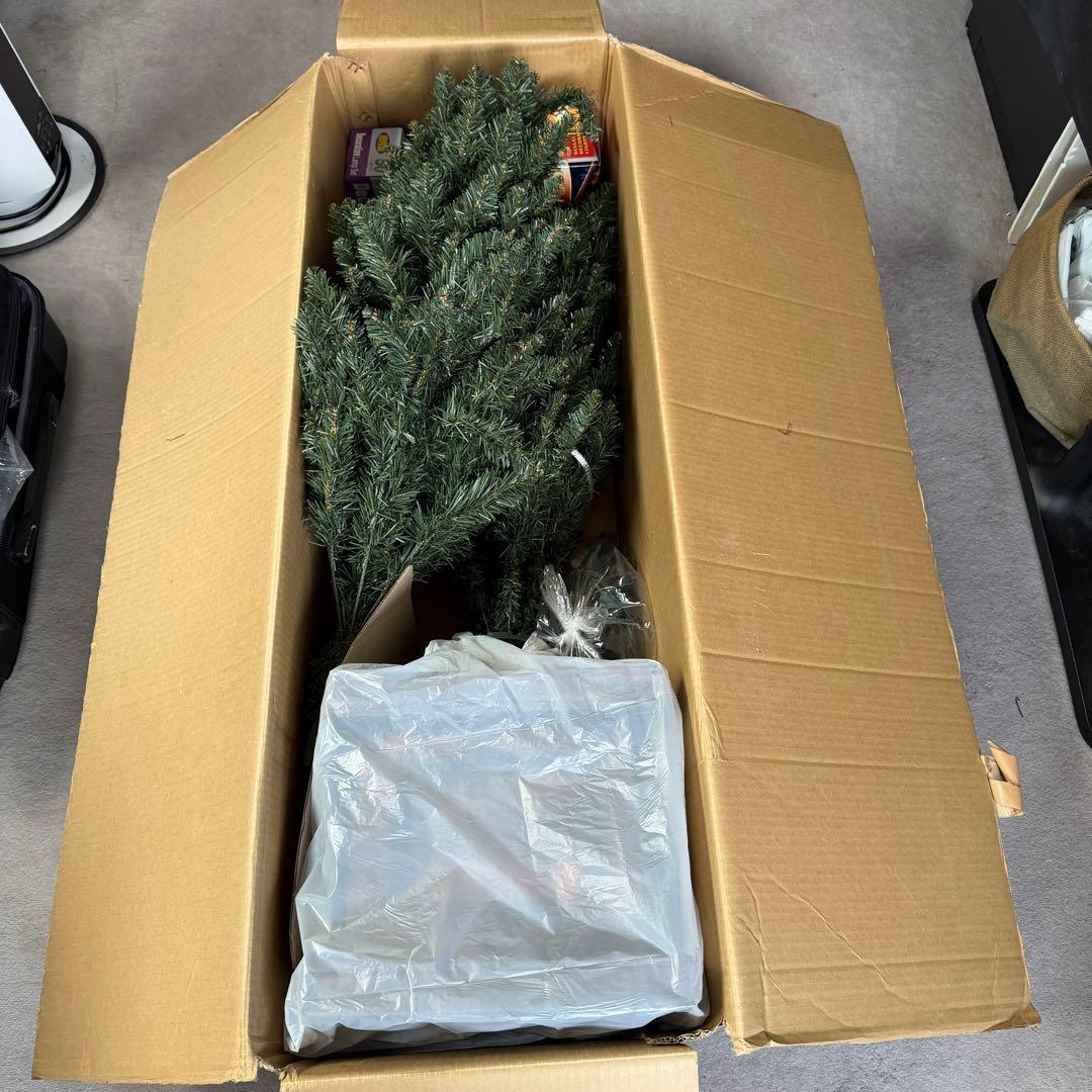 値下げ　クリスマスツリー　150cm アンティーク調 ウッドベース　幅100cm