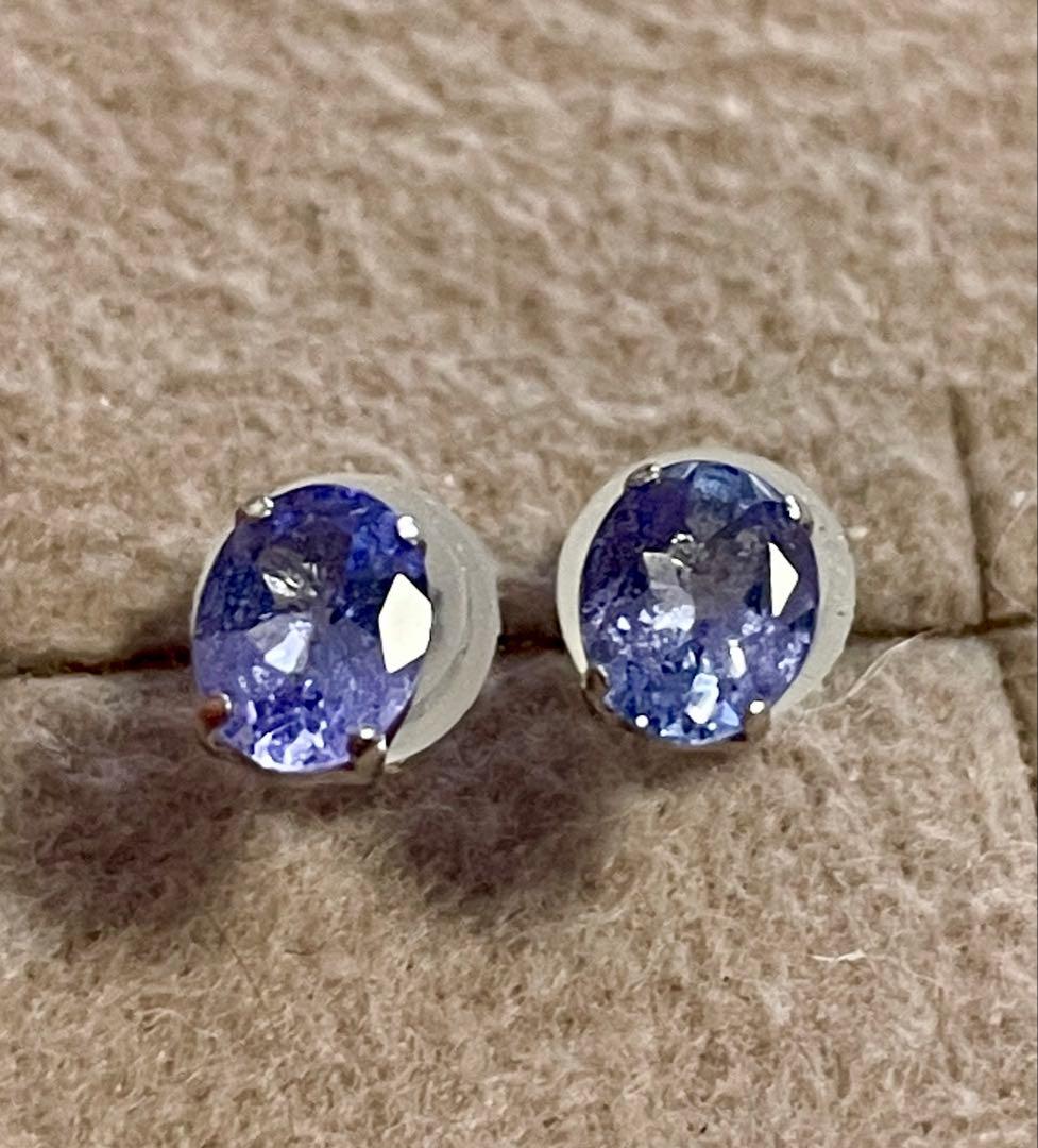 pt900天然石 タンザナイト ピアス オーバル型 スタッドピアス