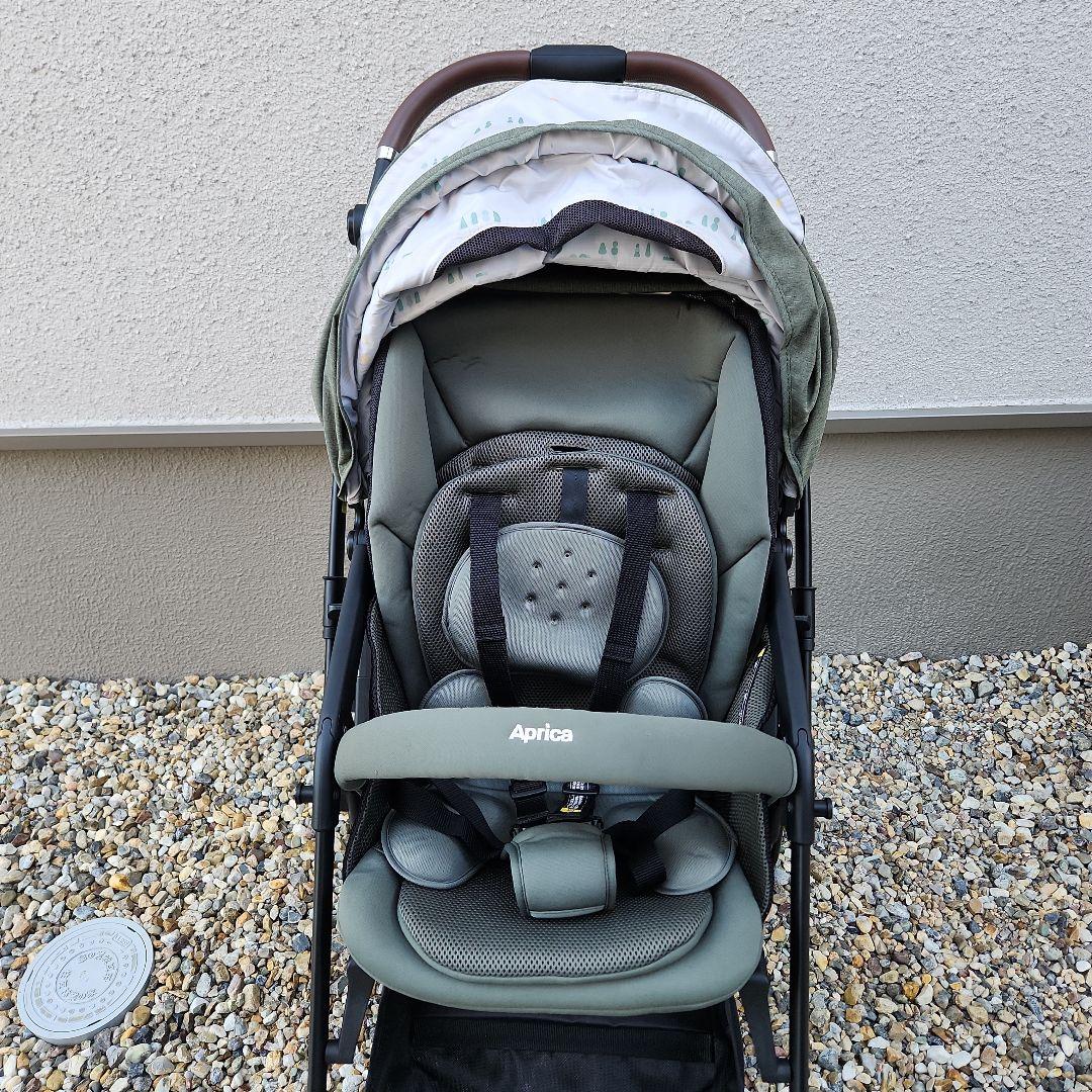 アップリカ　ベビーカー　ルンルンコンパクト