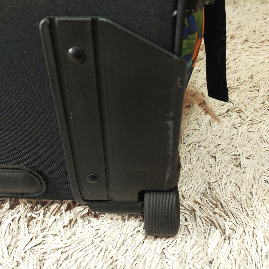 【ハワイ・希少】DAKINE キャリーケース　総柄　花柄　ダカイン