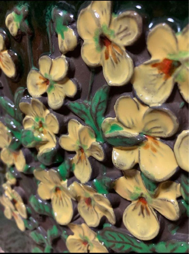 ★大判ヴィンテージ ★ジイガントフタ スウェーデン【ヴィオラ黄色　陶板】壁飾り