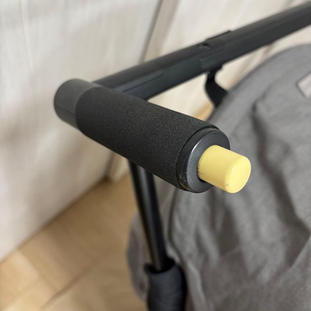 サイベックス リベル　ベビーカー　コンパクト　軽量　グレー