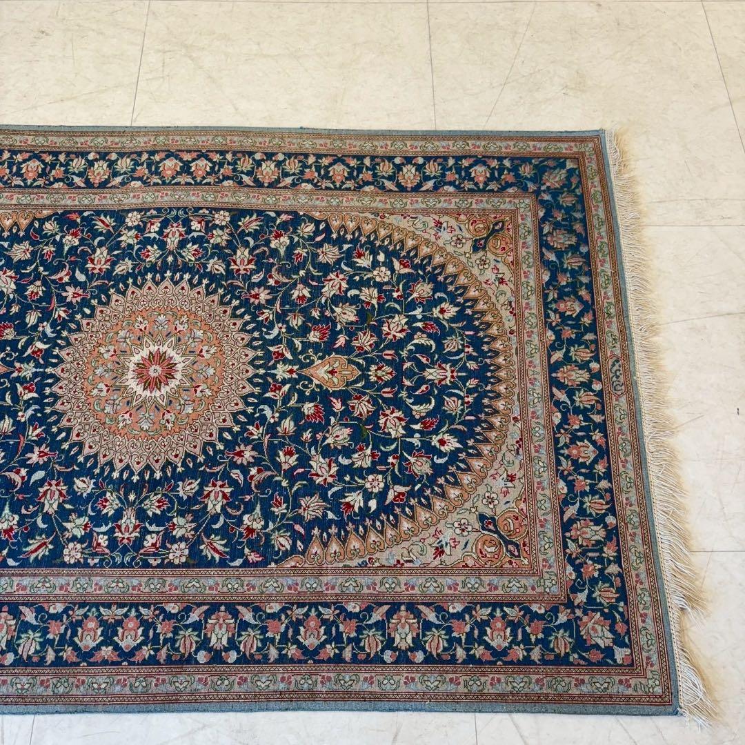 ペルシャ絨毯　イラン　メダリオン　ラグ　絨毯