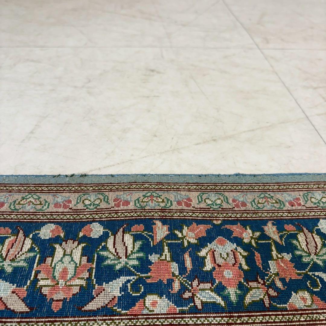 ペルシャ絨毯　イラン　メダリオン　ラグ　絨毯