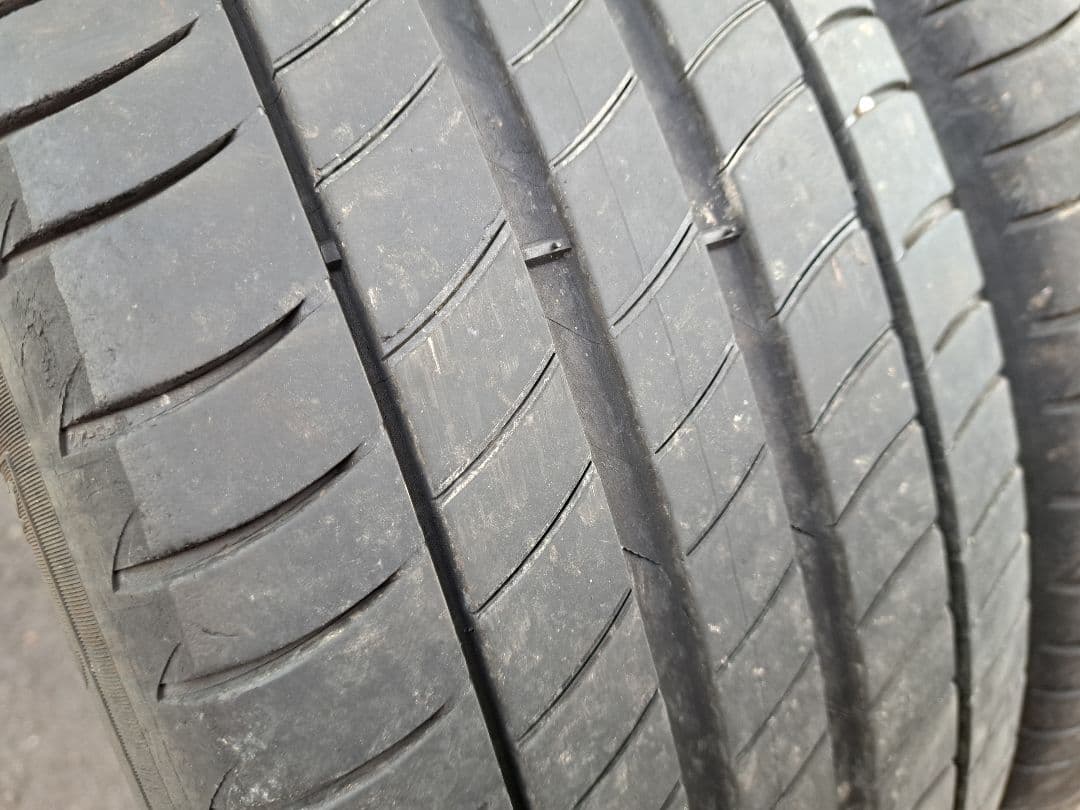 タイヤ・ホイール rob