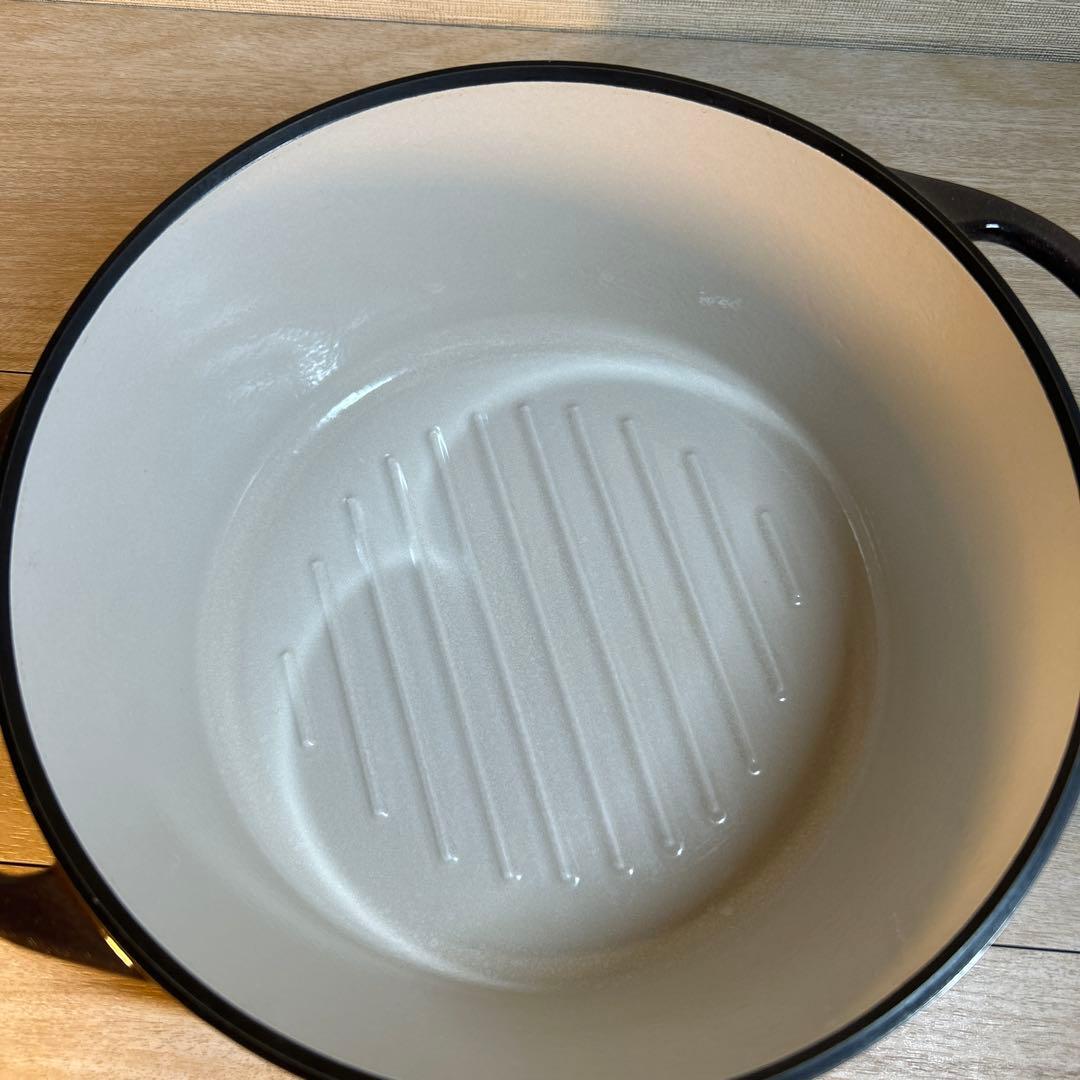 訳あり　バーミキュラ　オーブンポット ラウンド　22cm パールブラウン　両手鍋