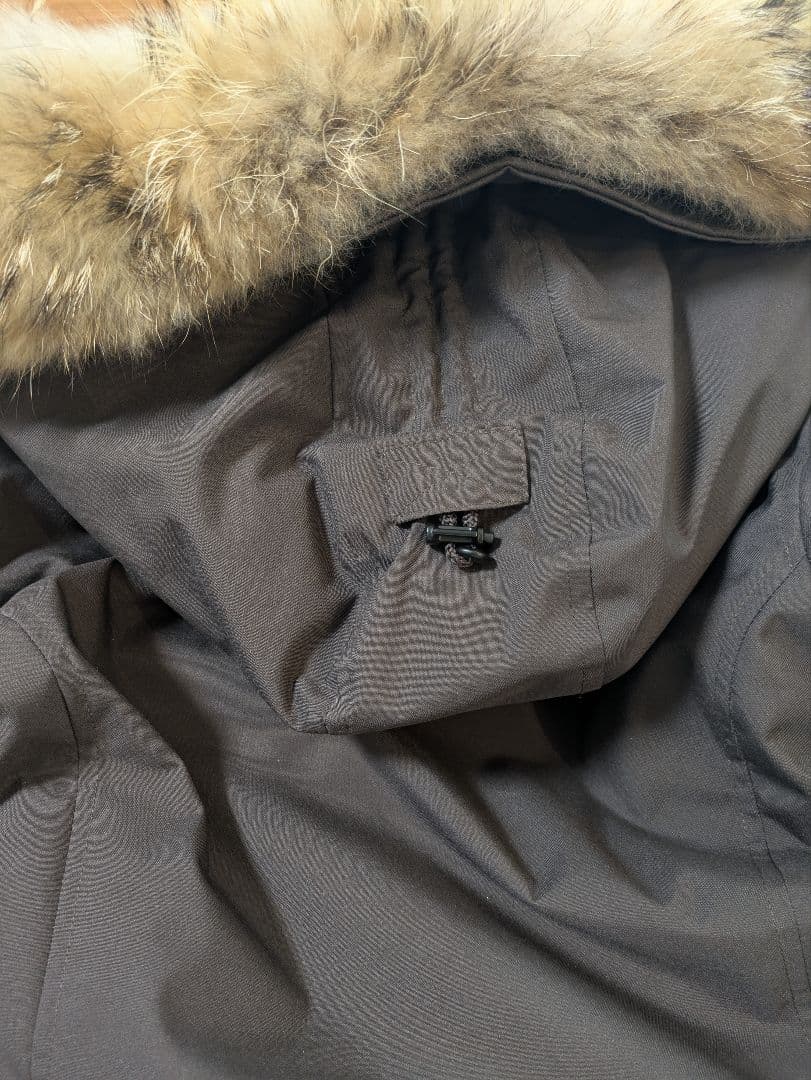 極美品　ケープホーン　CAPEHORN ダウンジャケット　ブラウン　44サイズ