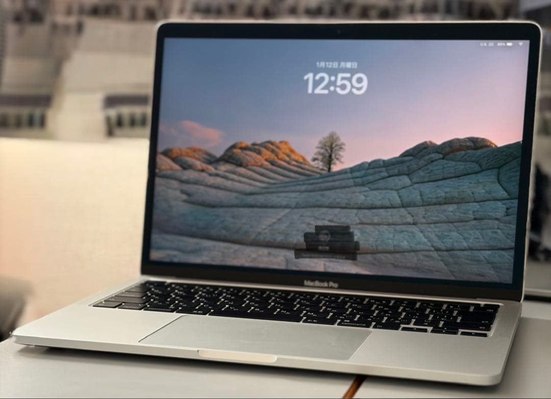 MacBook Pro i5 2.0GHz 13インチ2020 1TB 32GB