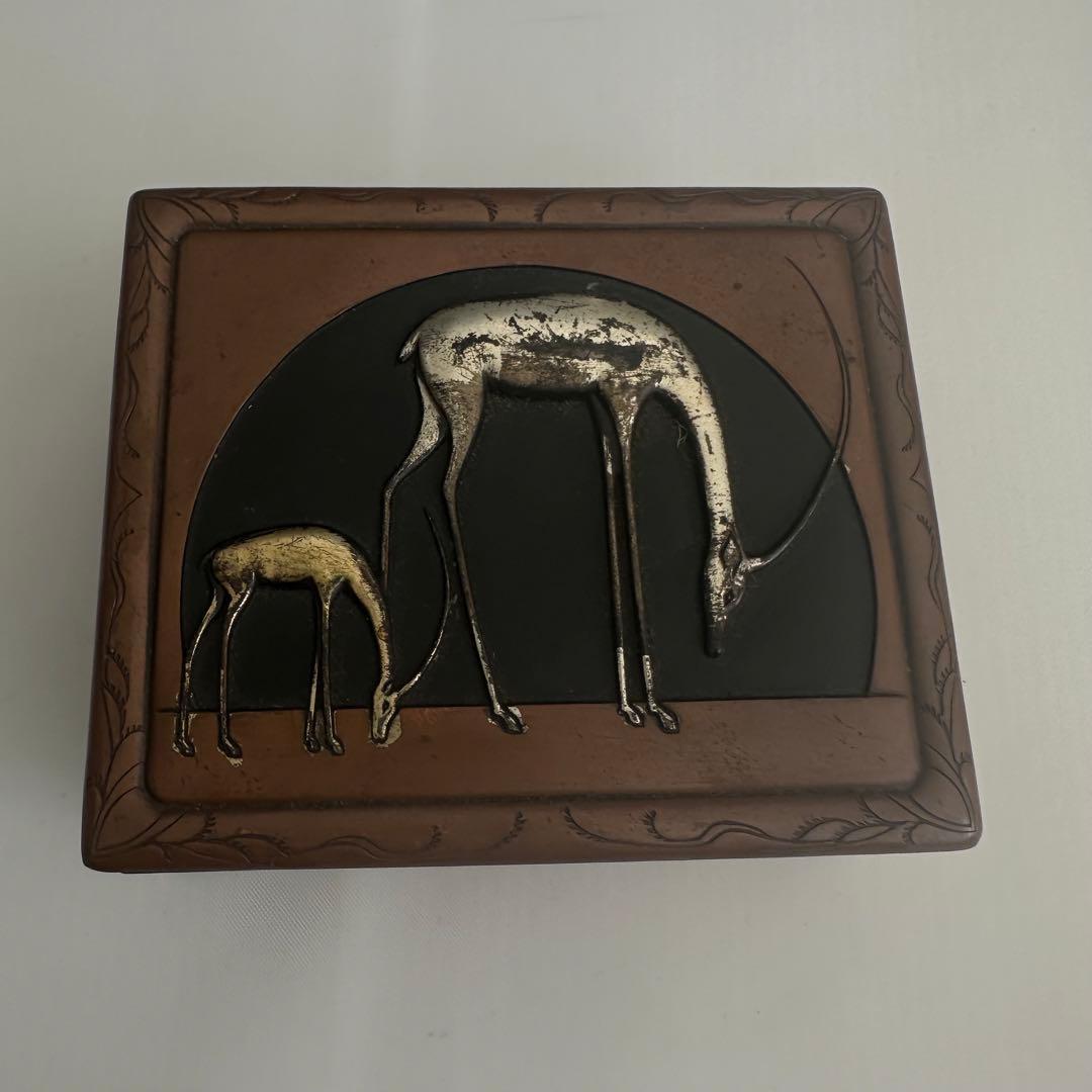 アンティーク小物入れ　木製工芸品　金属工芸品　アンティーク　箱　骨董品