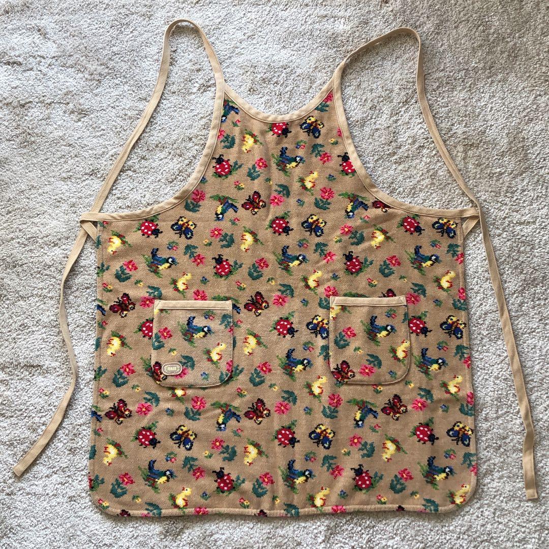 取扱店限定　フェイラー　ハイジ　エプロン　ベージュ