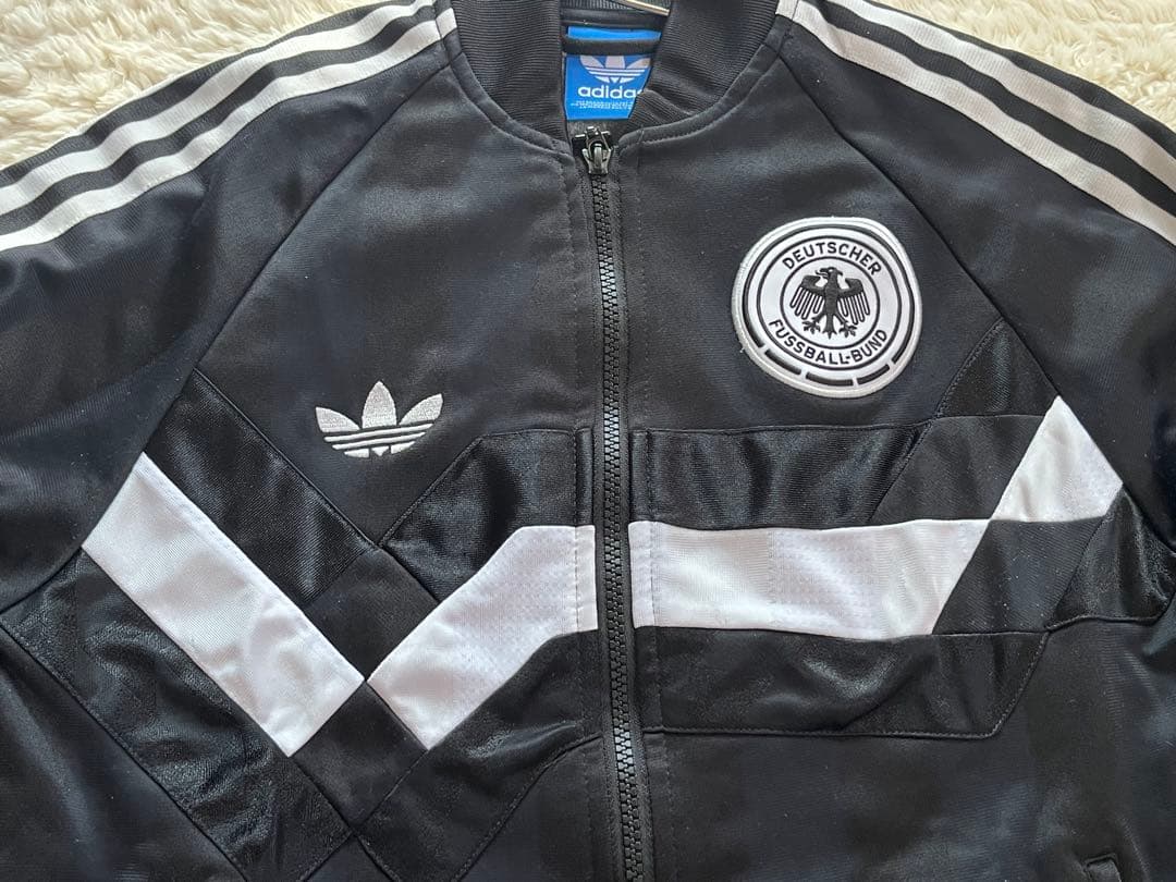 希少！adidas 1992 vintage ドイツ代表ジャージ　ブラック　s