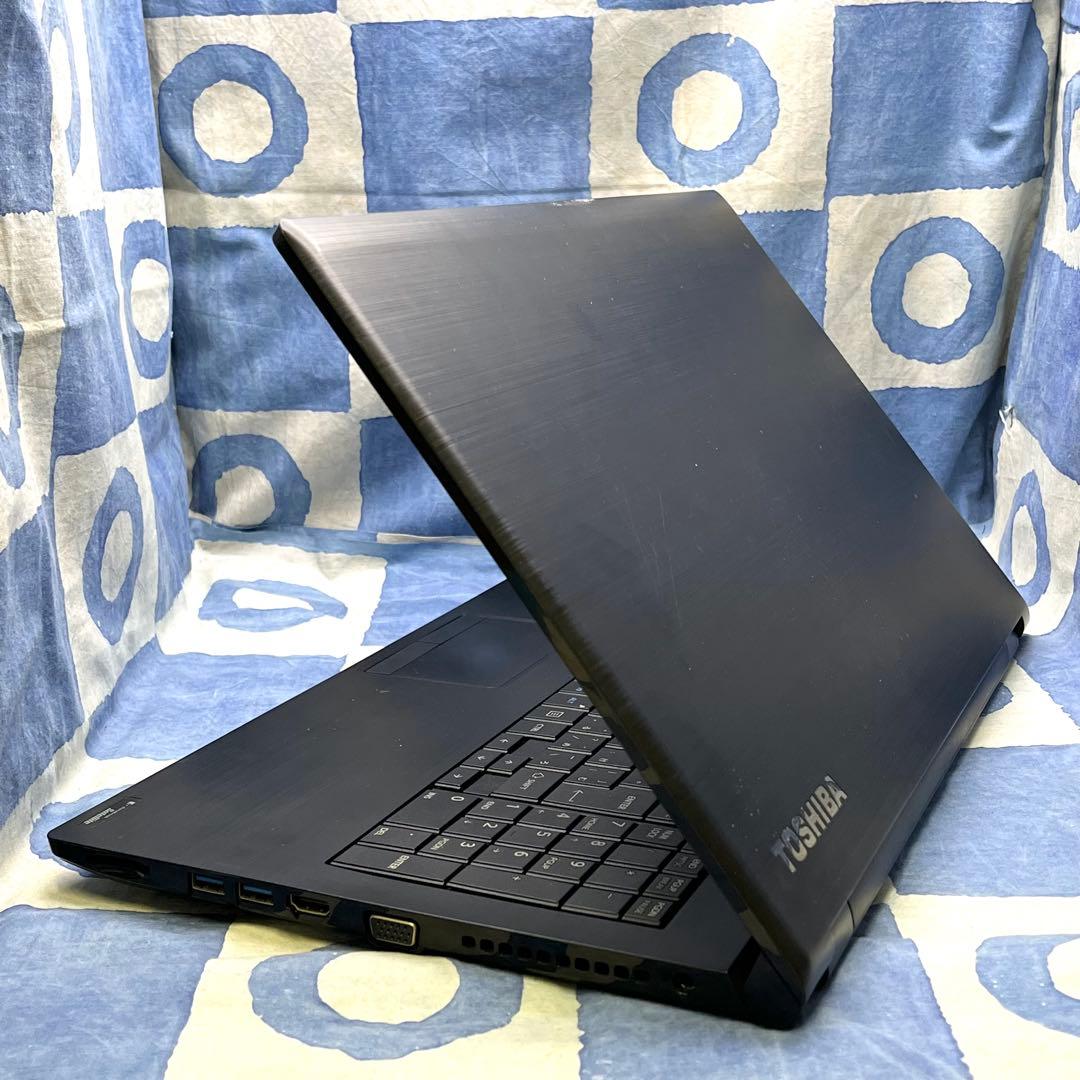 すぐ使える！快適SSD☆シックな黒ノートパソコン♪カメラ付き！Windows11