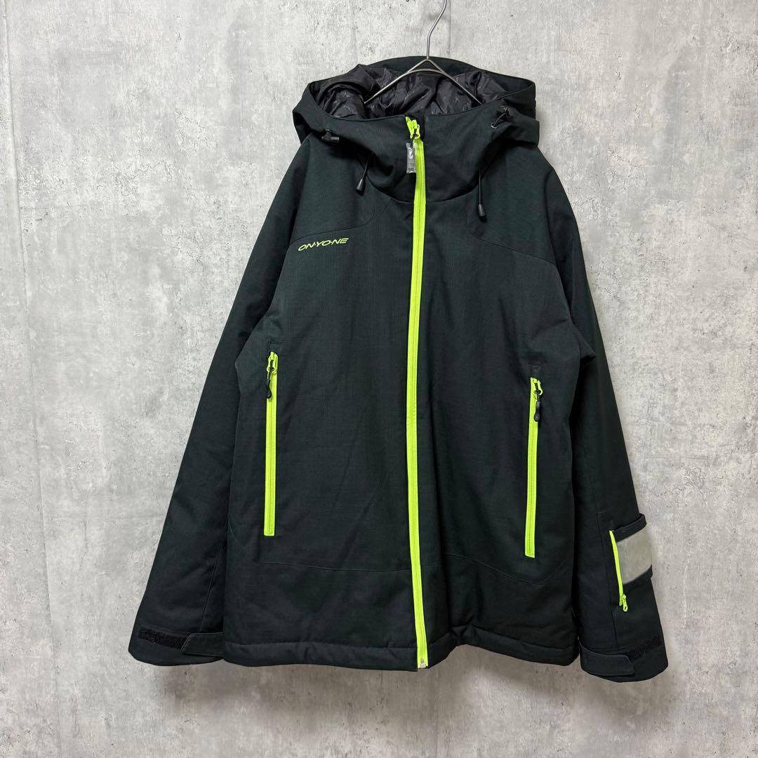# 未使用　ONYONE オンヨネ　スキーウェア　上下セット