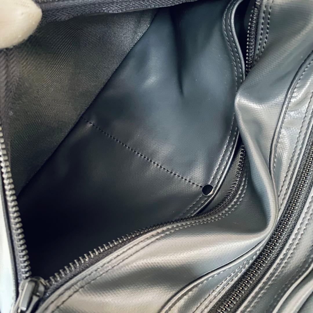 LUGGAGE LABEL ラゲッジレーベル【美品】ライナーショルダーバッグ 赤