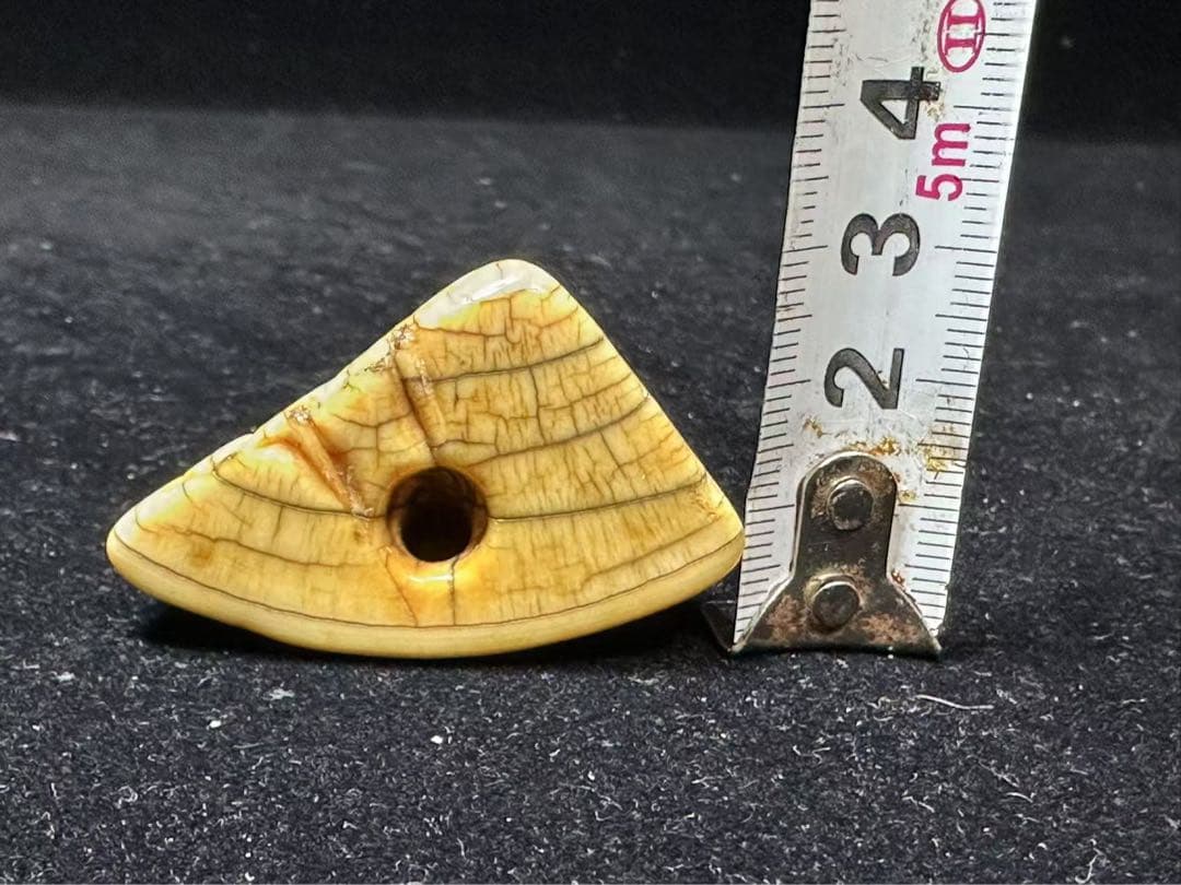 根付　置物　アンティーク　天然素材　彫刻 古美術品　細密細工　骨董コレクション