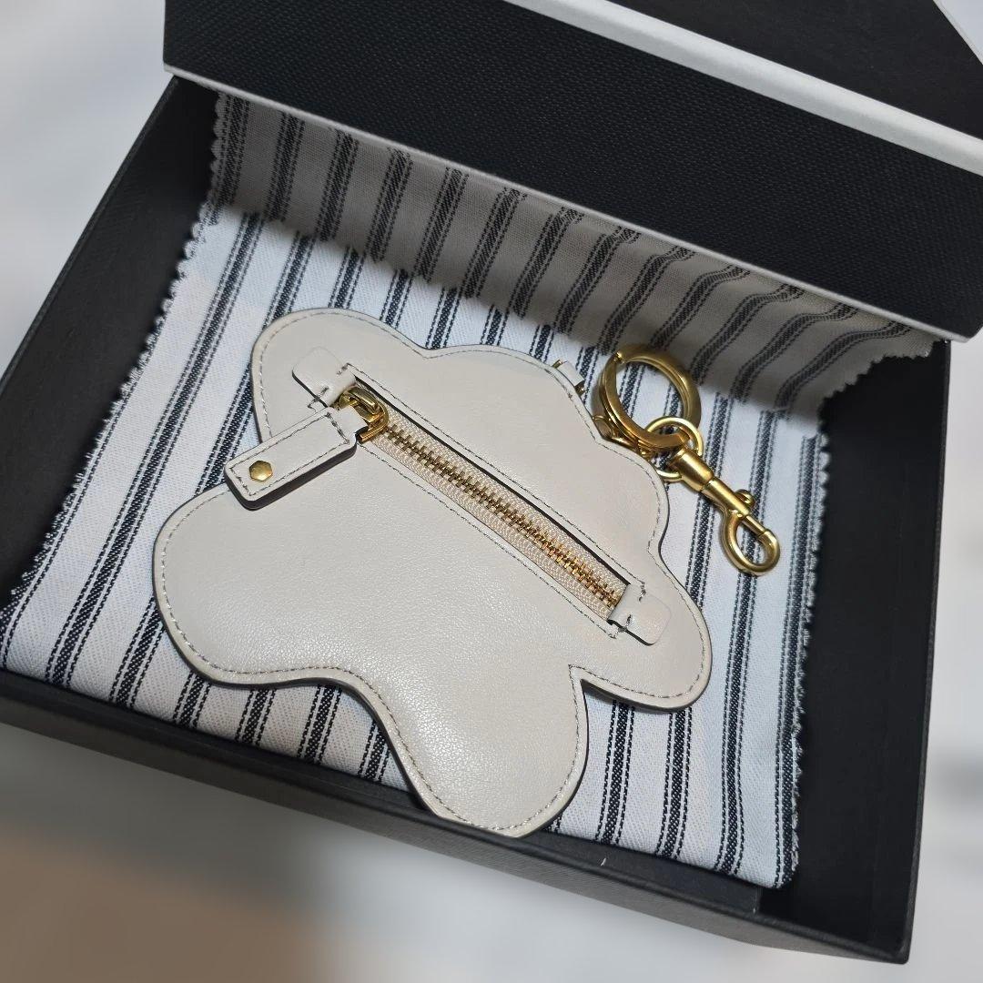 ∞アニヤハインドマーチ∞目玉焼きデザインキーホルダー　未使用品