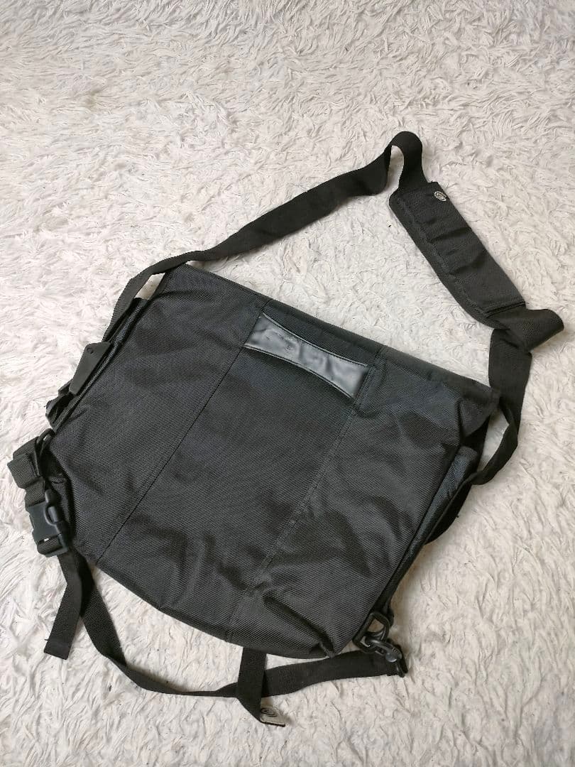 めいどちゃん　TIMBUK2 ブラック メッセンジャーバッグ
