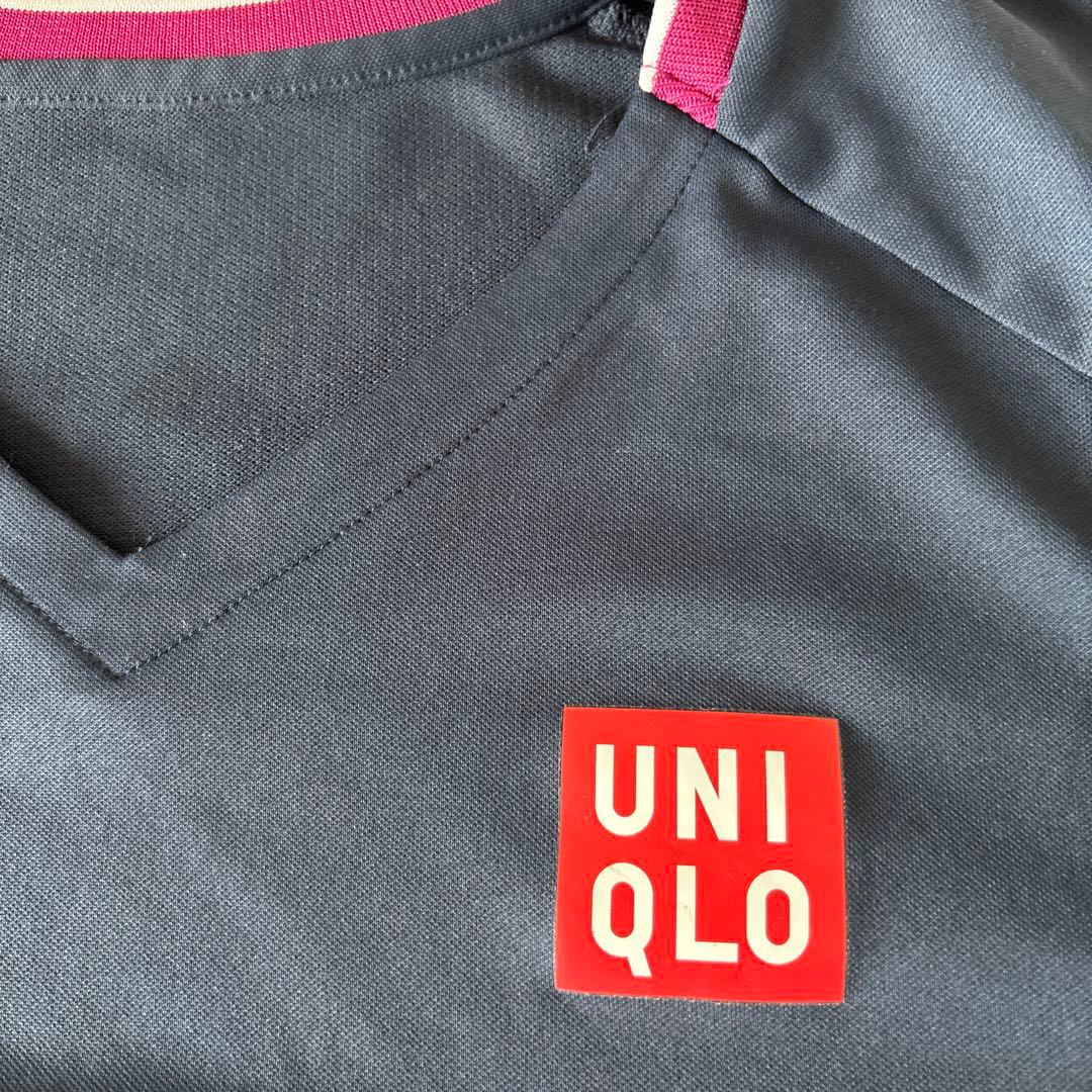 UNIQLO フェデラーモデルVネック Tシャツ　L