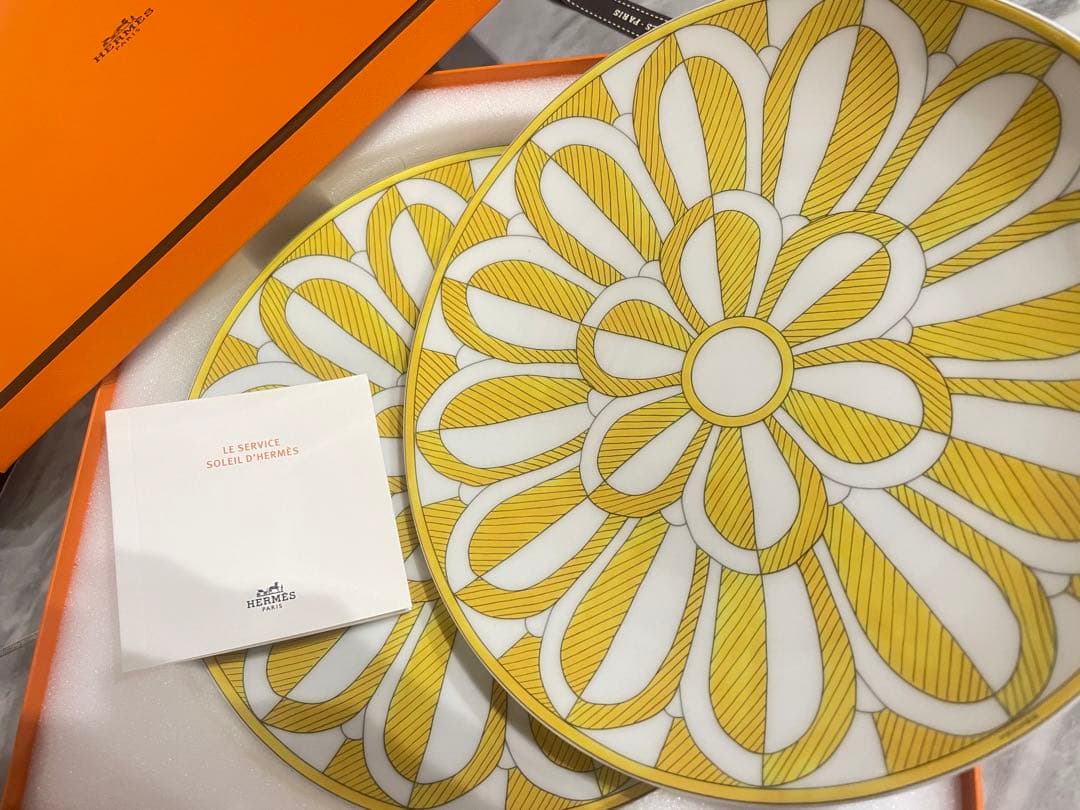 新品未使用　エルメス　ソレイユ　デザートプレート　２枚セット