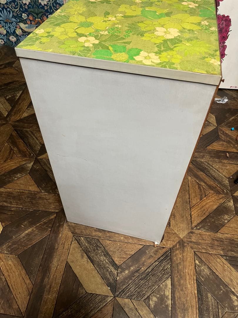 レトロチェスト 花柄 緑 レトロポップ 当時物 昭和レトロ インテリア