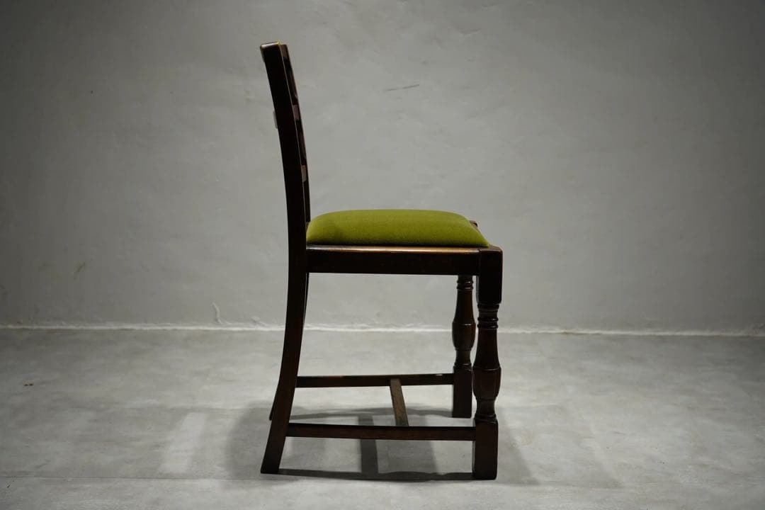 イギリスアンティーク　ダイニングチェア1930年代 オーク材　椅子