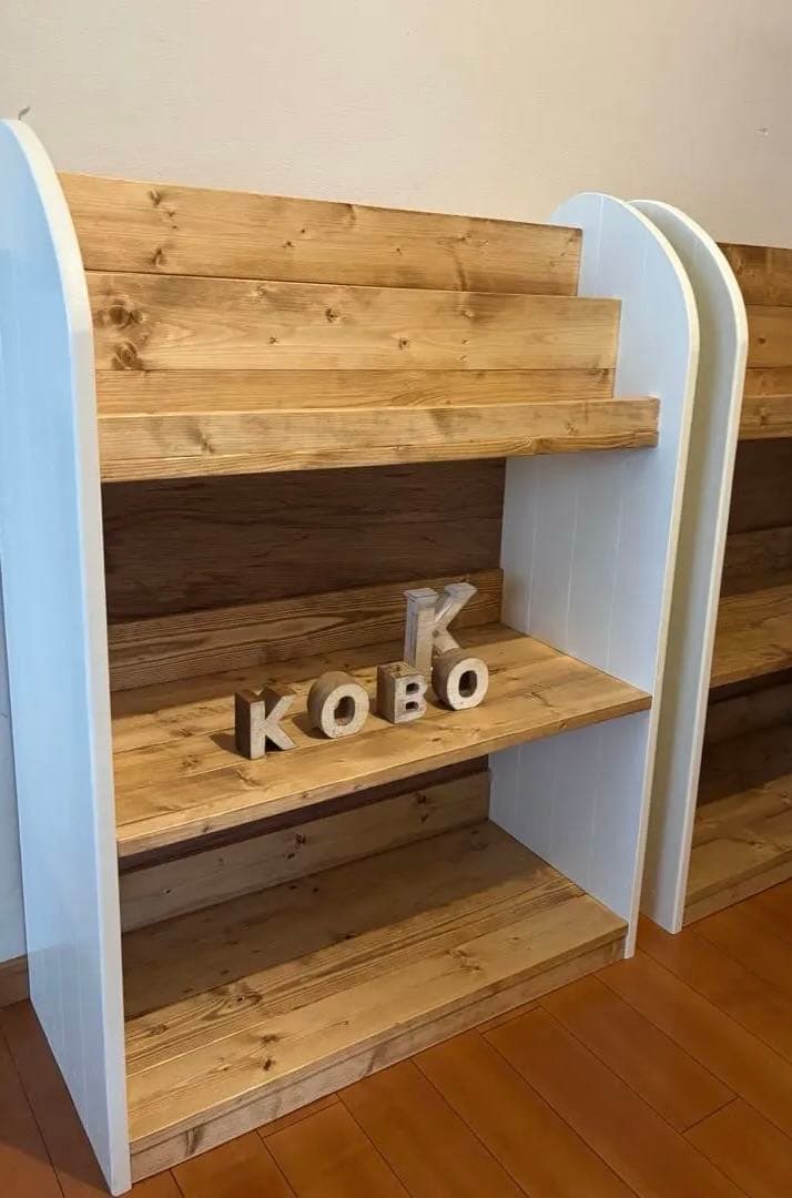 ブックスタンド 子供部屋 店舗什器 インテリア 本棚