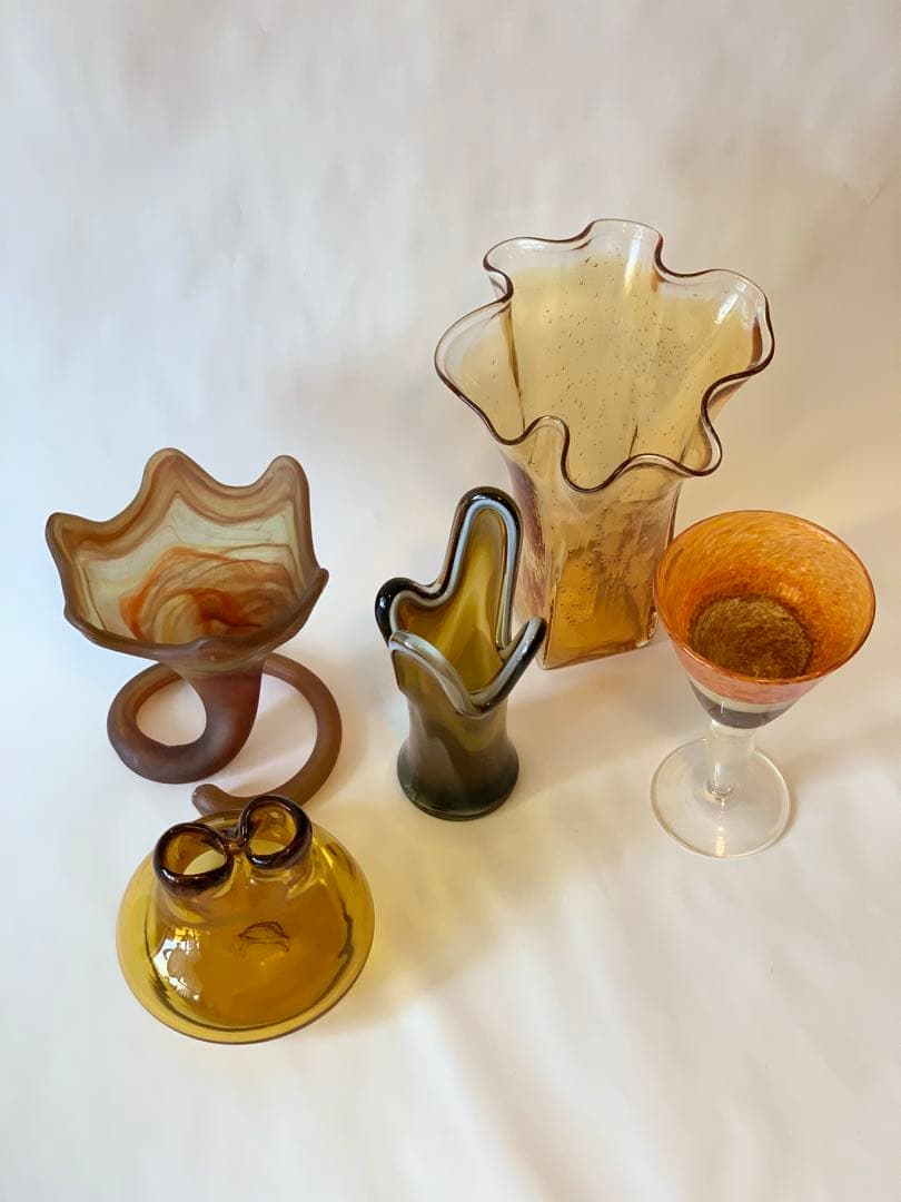 アンバー　フラワーベース　花瓶　ビンテージ