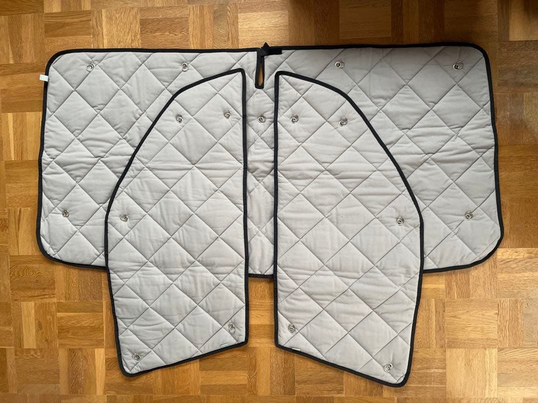 アイズ Aizu ハイエースナロー サンシェード シルバー／グレー フロント３枚