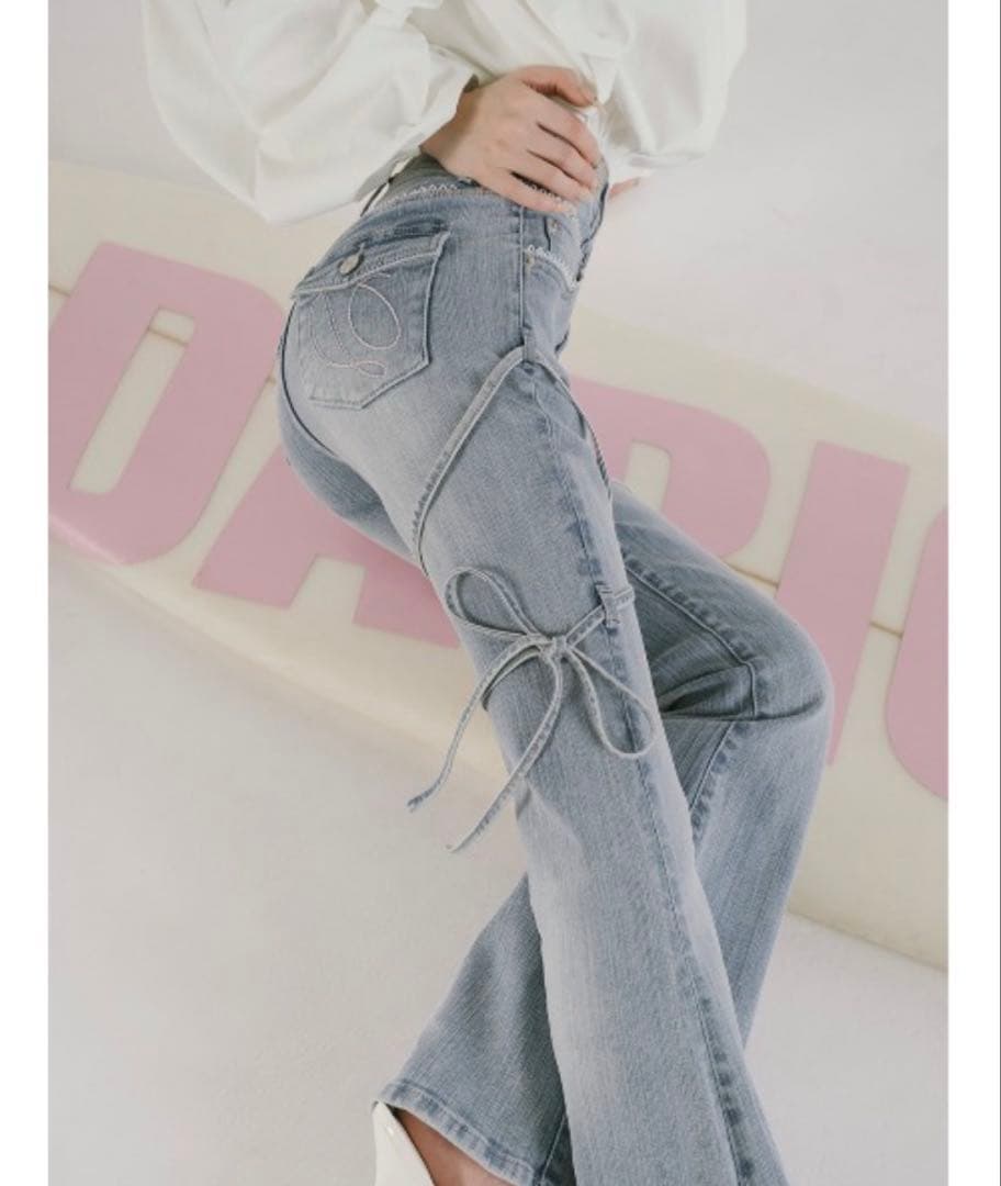 Darchi ピコレースハイウエストフレアデニム