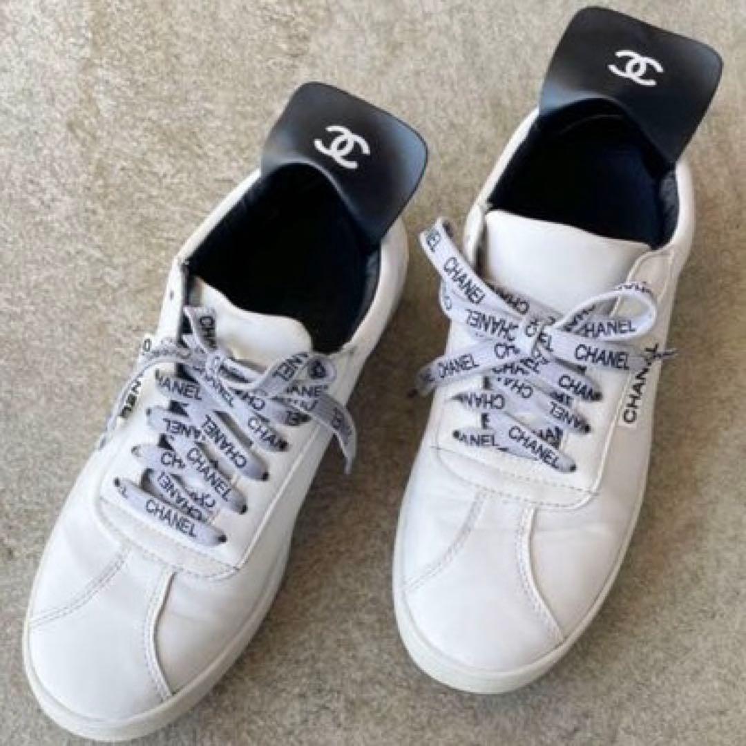 CHANEL♡クラシック　スニーカー　ココマーク　レザー　23.5 ホワイト