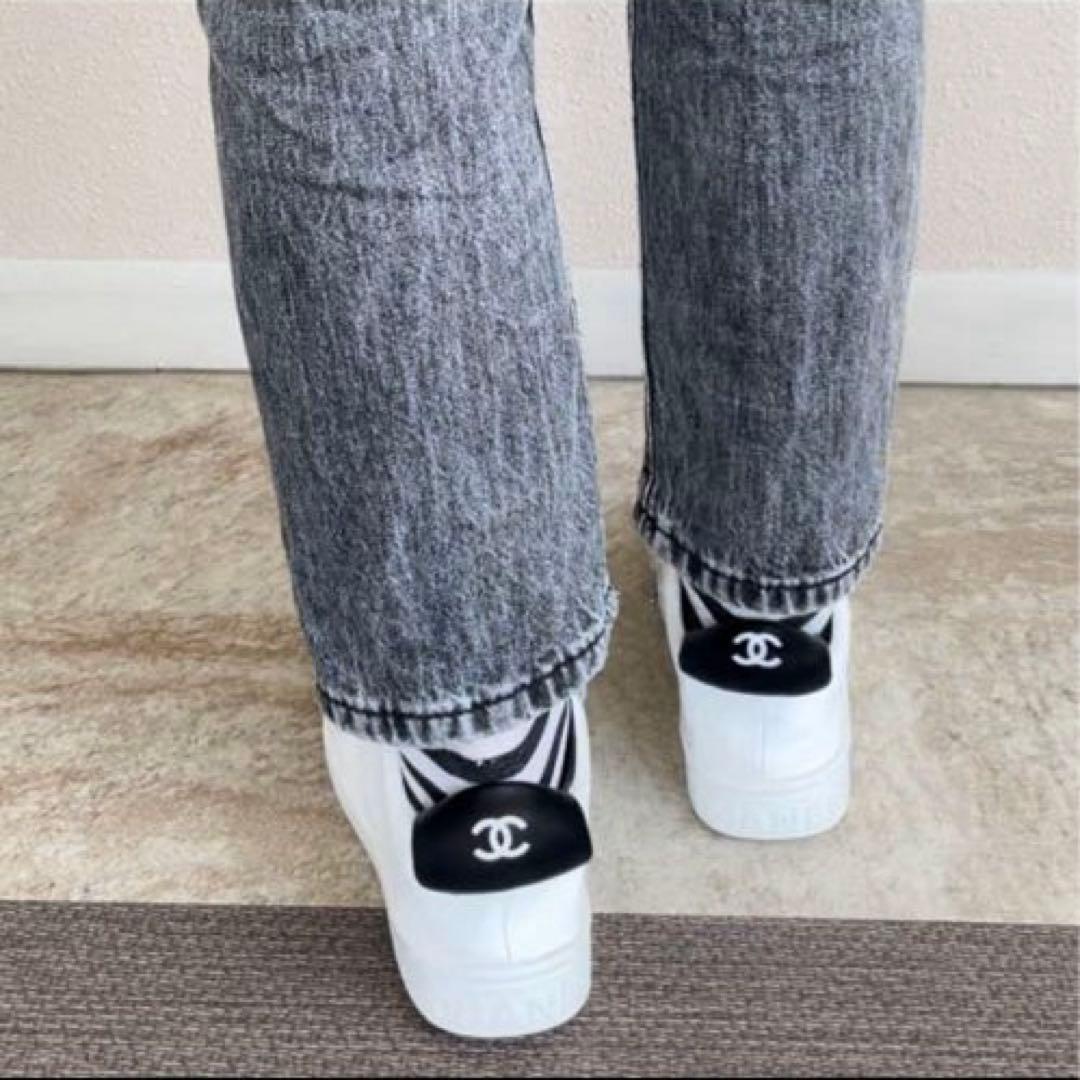 CHANEL♡クラシック　スニーカー　ココマーク　レザー　23.5 ホワイト
