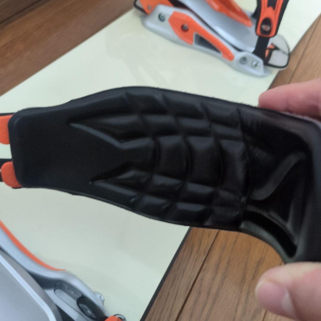 美品　Burton　スノーボードビンディング付き、すぐ滑れます