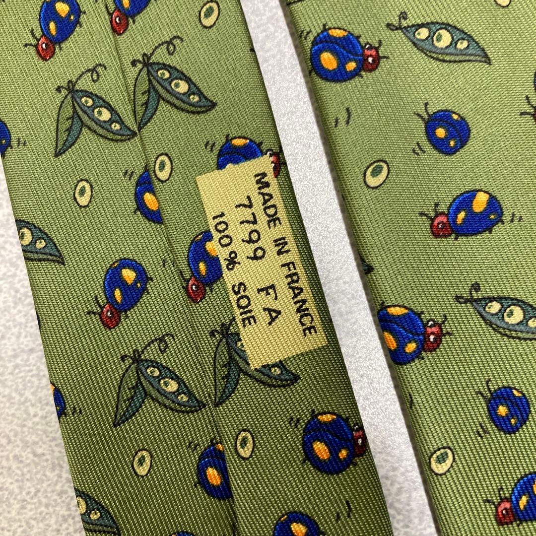 新品　エルメス　ネクタイ　03 てんとう虫柄　ベルト　財布　グリーン