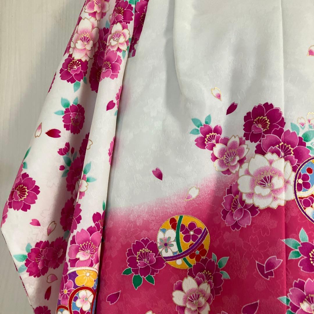 七五三用 花柄衣装 ピンクと白