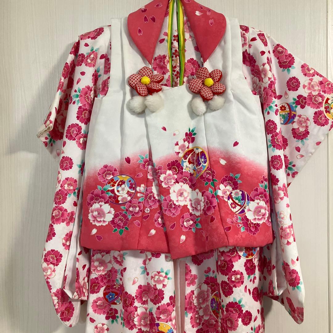 七五三用 花柄衣装 ピンクと白