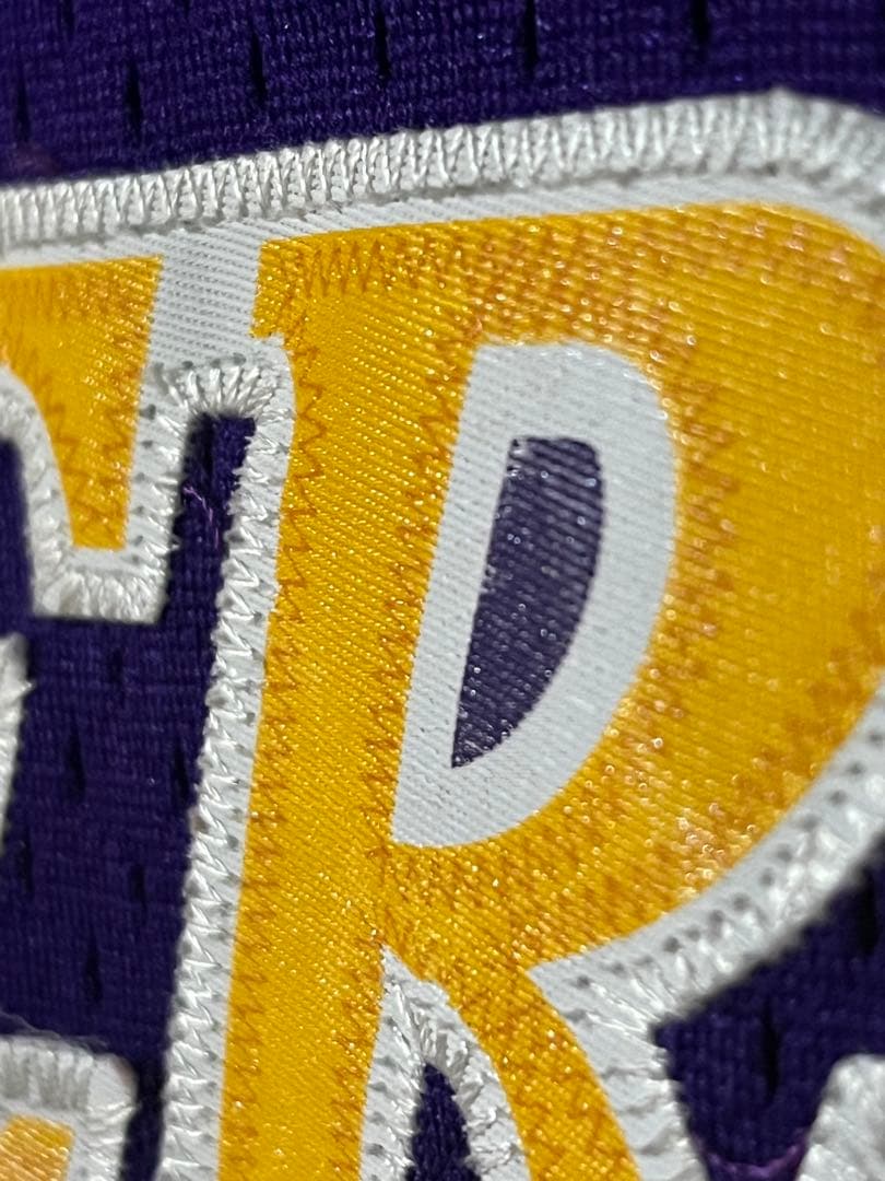 ロサンゼルスレイカーズ　コービーブライアント　オーセンティック　ユニフォーム